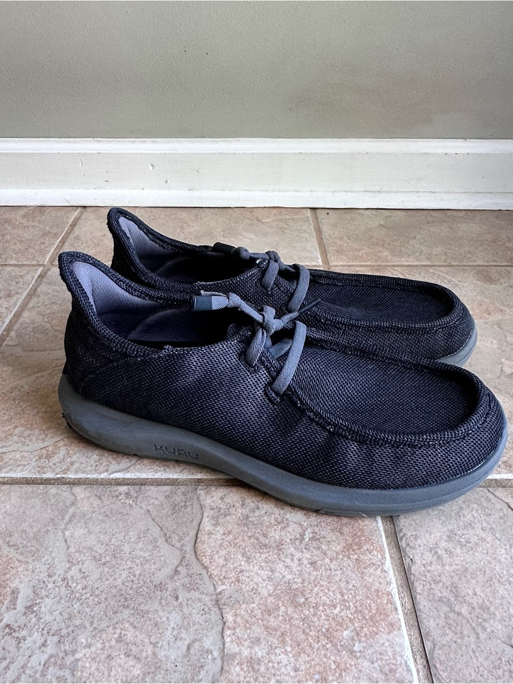 KURU Draft Rento Slip On Comfort Shoes ‘Jet Black/Brick Red’